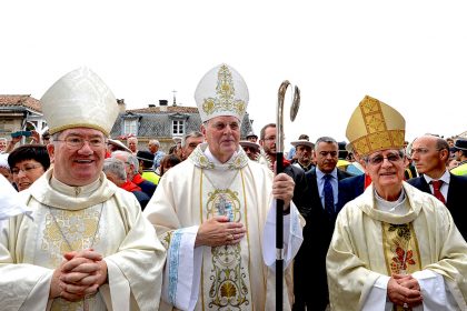 Cofradía de la Virgen Blanca, condolencia, cardenal, arzobispo Sevilla