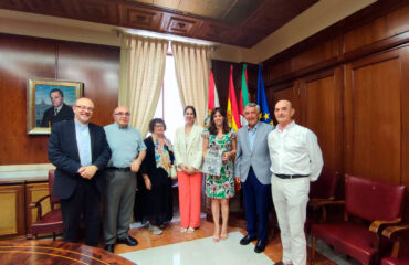 visita instituciones, revista la hornacina