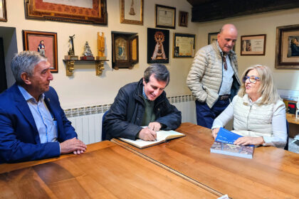 museo faroles, fundación catedral santa maría, abierto obras, libro honor