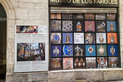nuevo cartel informativo museo faroles