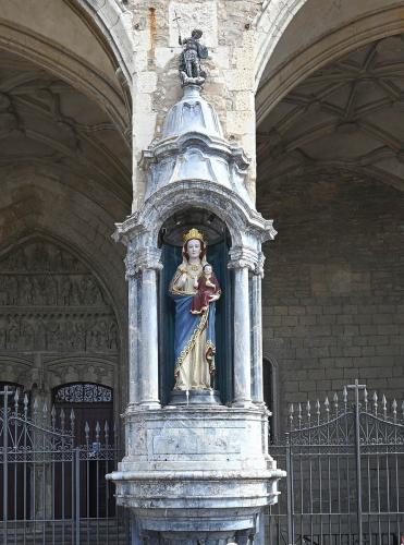 BLANCAS 2022 COFRADIA VIRGEN BLANCA