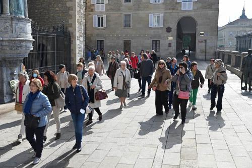 BLANCAS 2022 COFRADIA VIRGEN BLANCA