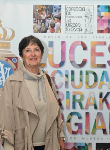 BLANCAS 2022 COFRADIA VIRGEN BLANCA