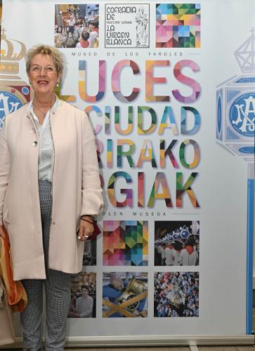 BLANCAS 2022 COFRADIA VIRGEN BLANCA