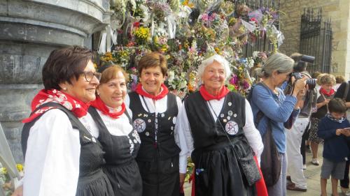 DIA DEL BLUSA Y NESKA VETERANOS 08-08-2018